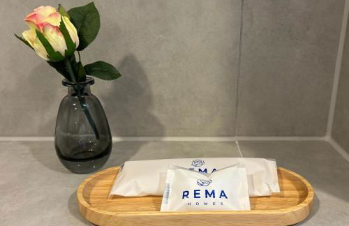 REMA Homes - Gesamte Wohnung, Küche, Parkplatz, Terrasse - Foto 25