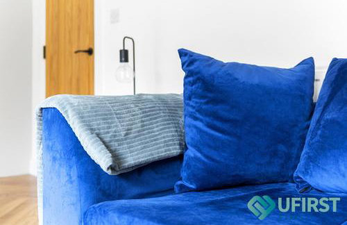 Ideal 4BR Home - Near City Hospital, Sherwood, Clinton Market, QMC & City Centre - Sleeps 8 - Foto 20