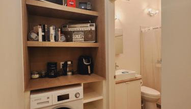 Private Home Studio Central Located in Miami 2 - Photo 5