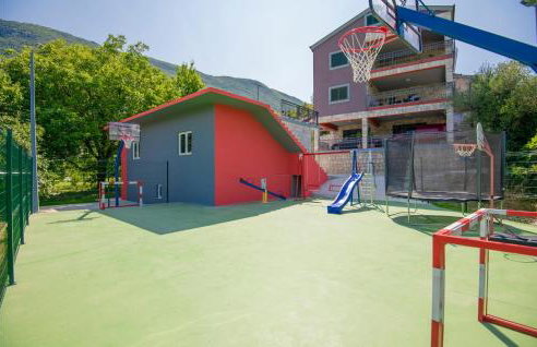 Gorgeous Home In Umcani - Foto 7