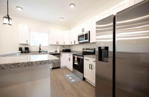 5 Min to Downtown - 12 to Elon - Deck - Wi-Fi - Foto 21