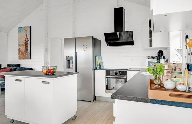 "Gizella" - 500m to the fjord - Foto 25