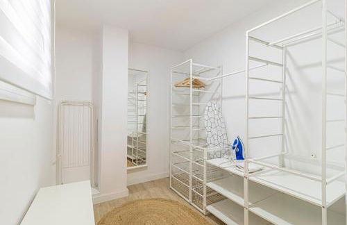 Allo Apartments Morenos II 1ºC Centro 2 Habitaciones - Foto 2