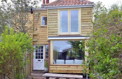 Fen Cottage, Walberswick - Photo 3