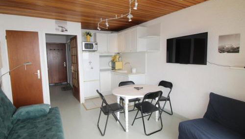 Studio Cabine Rénové au Pied des Pistes avec Balcon - Auris en Oisans - FR-1-297-157 - Foto 5