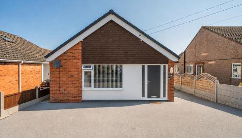3-beds, Sleeps 6 Walking Distance to Castle & Town - Foto 2