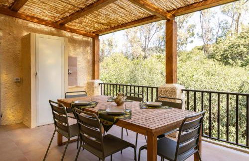 Elegant apt in a resort with pool and private beach - Foto 34