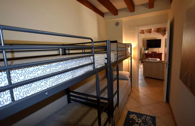 Flat in Villa, With Garden, Barbecue - Photo 5