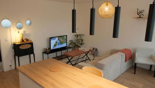 Aux Trompettes Violettes - Foto 5