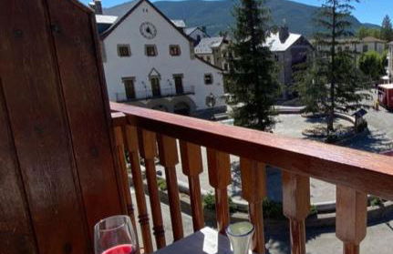 PLAZA centro - Photo 1