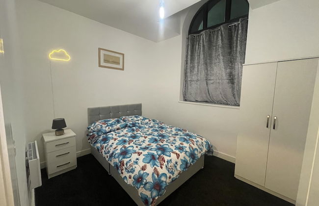 Modern 2 Bed Apartment in Salford - Foto 4
