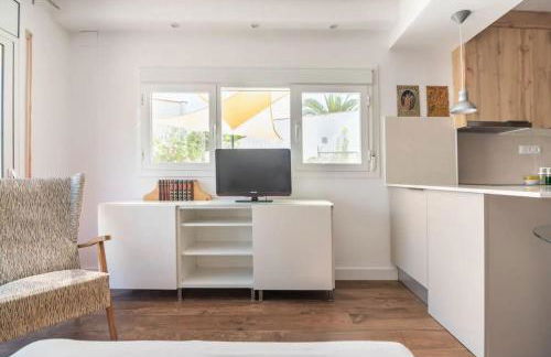 Can Juancho: casita de playa en la Costa dorada - Foto 15