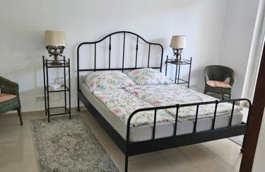 Ganze Wohnung mit Garten - Foto 8