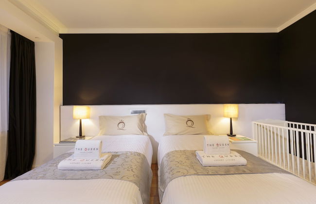 The Queen Luxury Apartments - Villa Carlotta - Photo 19