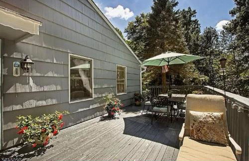 Large Private House on 5 Wooded Acres. Total Privacy! - Foto 6