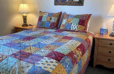 Charming Riverside Vacation Rental with Scenic Mountain Views near Ennis, Montana - Foto 5