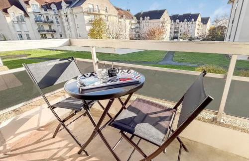 Studio Wi-Fi et balcon, très bien situé - Foto 7