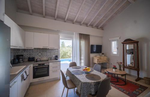 Giardinia Holiday Homes with Private Pool - Foto 17