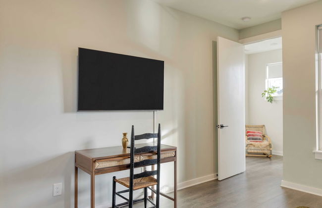 98 Degrees by Avantstay Covered Balcony Lounge Newly Built 4bdr Home - Photo 17