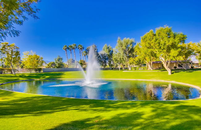 The Villas at Emerald Desert RV Resort - Foto 45