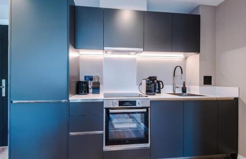Stylish Modern Prime Location 2-Bed Flat - Foto 9