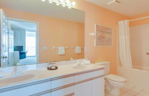 Ocean-View Balcony, Steps to Sand Navarre Escape! - Foto 14