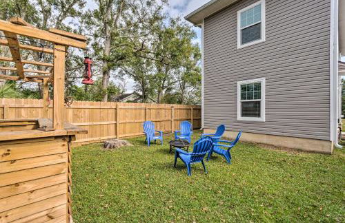Idyllic Pensacola Home with Yard and Fire Pit! - Foto 26