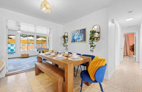 Private Pool 6 MI to Clearwater Beach Fire Pit Game Room - Photo 32