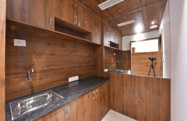 Clubhouse Hotel Morbi - Foto 15