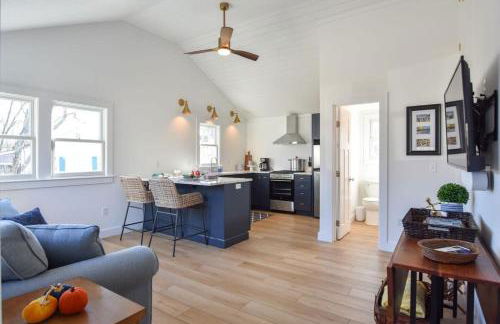 Newly Renovated Cottage on Town Cove - Foto 3