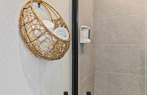 Look Out over Nature - Unique FRESH Corner Home - Foto 50