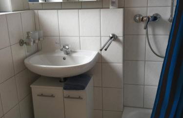 Kleine Wohnung mit Terrasse - Foto 10