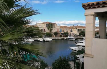 Marina à Aigues Mortes - GARD - Foto 8