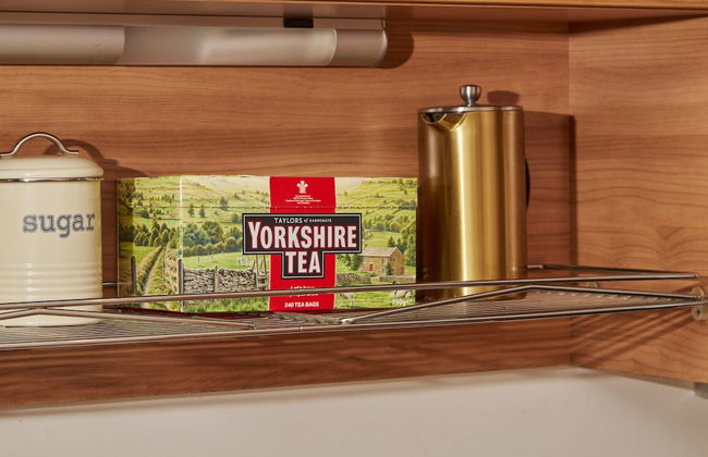 Deluxe City Apt, River Canal View& Free Parking! - Foto 13