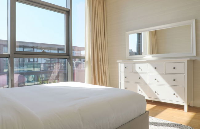 Nasma Luxury Stays - City Walk - Photo 18