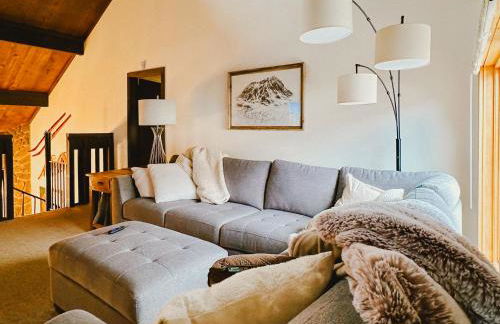 3BD - Ski-In & Out - Mountain View - Hot Tub - Foto 33