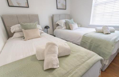 Spacious 2 Bedroom Apartment in Bedford, Near Milton Keynes & Local Business Parks - Foto 14