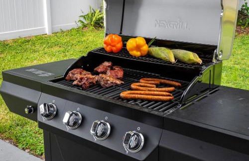 Pool Hot Tub Massage Chair Free EV Charger 5 Mins to Beaches! - Foto 74