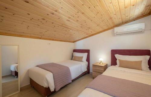 Tolo Villa Natura with Pool for 8 - private, luxury accommodation - Foto 34