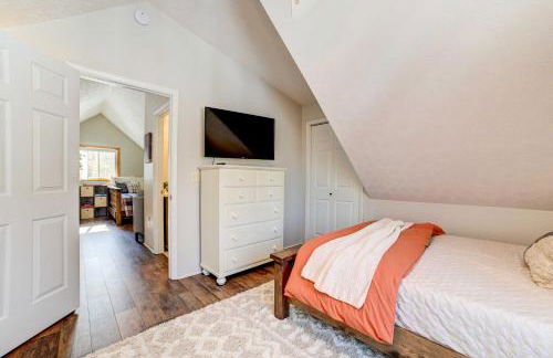 Roscommon Retreat with Deck about 1 Mile to Higgins Lake - Foto 16