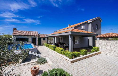 Villa Enna with heated pool, Zadar - Foto 5