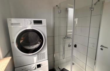 bookandstay24 com Dietzenbach 2 Zimmerwohnung mit Balkon, Küche und Parkplatz - Foto 14