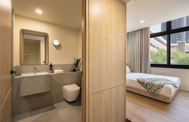 Alma House - Photo 9