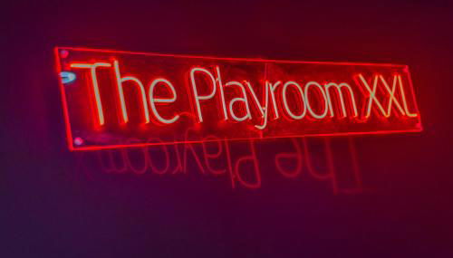 Playroom XXL Loft LOVE Room avec Espace spa Terrasse vue sur les toits Salle de jeux pour adultes Libourne centre 10 min de St Emilion Proche Bordeaux - Foto 4