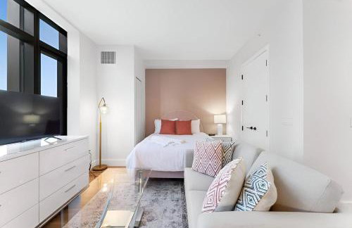 Discover Brooklyn Where Comfort Meets City Vibes - Photo 34