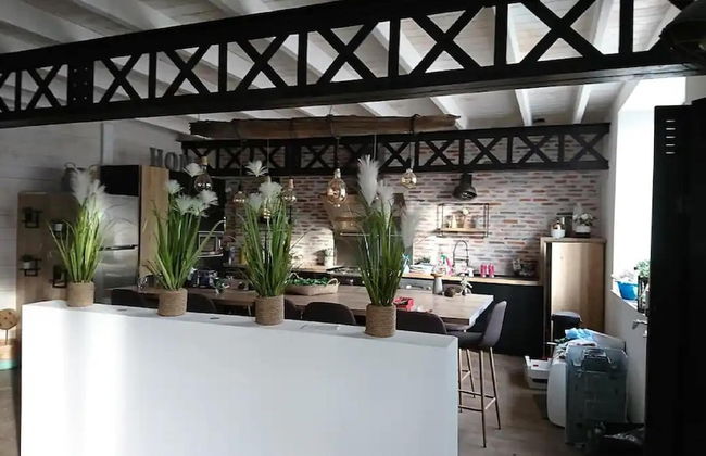 Magnificent Villa in Nuaille-d'aunis With Wellness - Foto 27