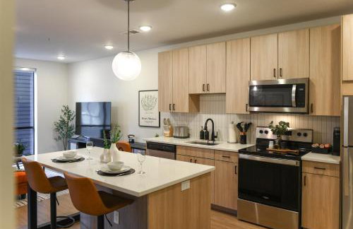 LUX Studio King Bed Free Parking Gym New - Foto 22