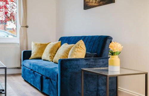 Fowler House 2 Bedroom ,Free WIFI, Parking, Crawley, Close to Gatwick Airport, Contractor friendly, business travellers - Foto 25