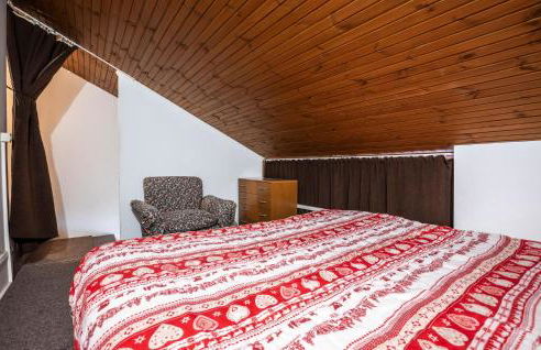 2 Bedroom Cozy Apartment In San Massimo - Foto 15