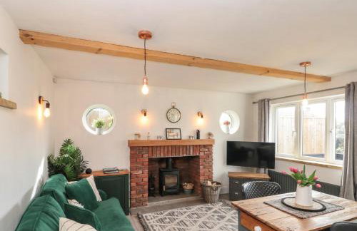 Rosemary Cottage - Photo 3